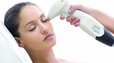 How does fractional skin rejuvenation work